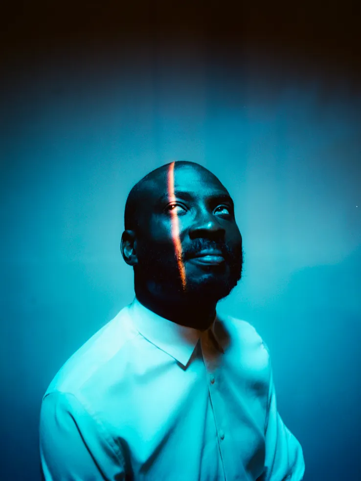 joshua-idehen_photo_01_dr