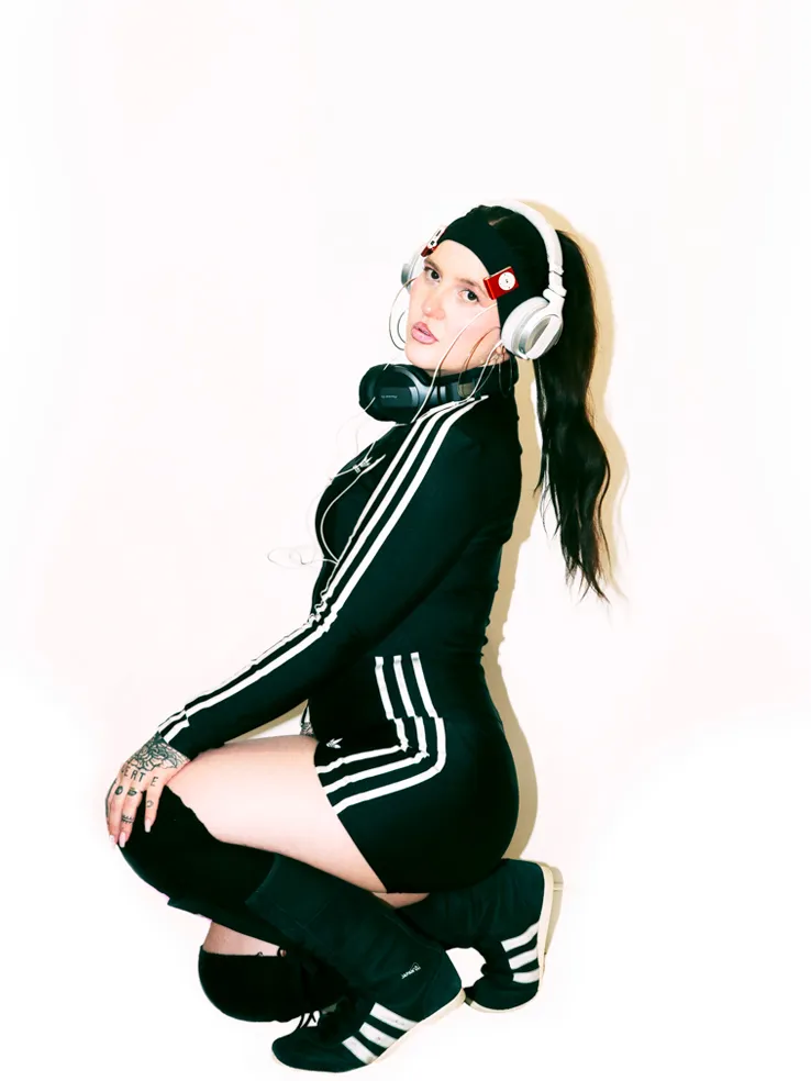 LinaPary_Photo_01_DR