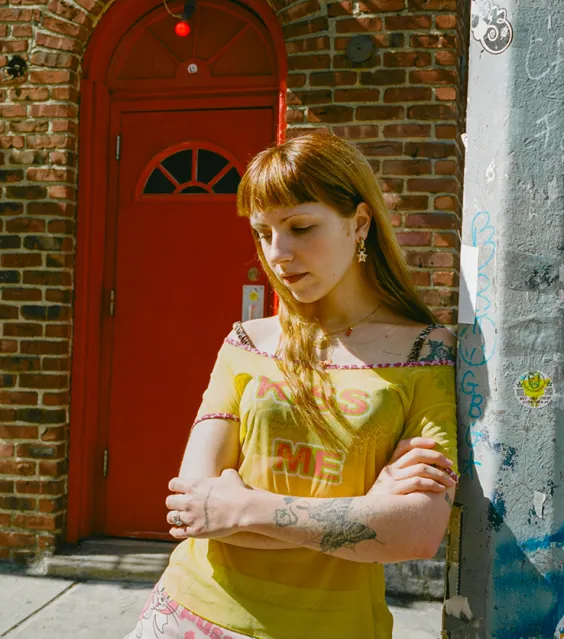 legit-girl-dj_photo_03_em-higgins