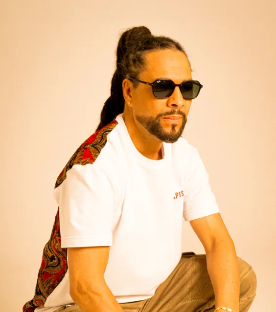 roni-size_photo_01_dr