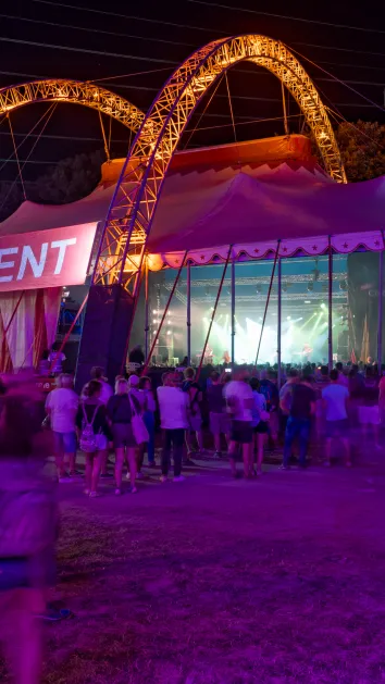 Photo scène Club Tent